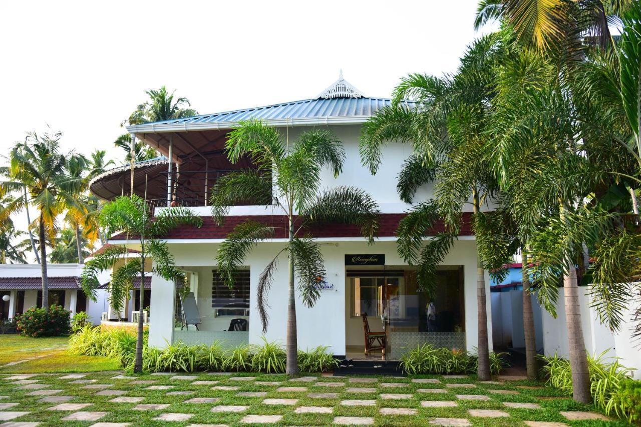 Voye Homes Majestic Retreat Resort Varkala Paravūr Eksteriør billede