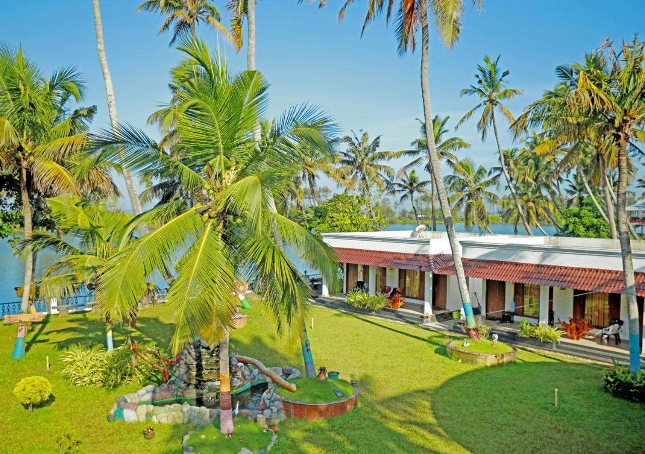 Voye Homes Majestic Retreat Resort Varkala Paravūr Eksteriør billede