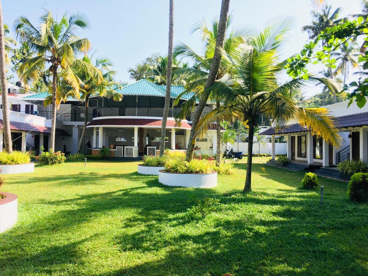 Voye Homes Majestic Retreat Resort Varkala Paravūr Eksteriør billede