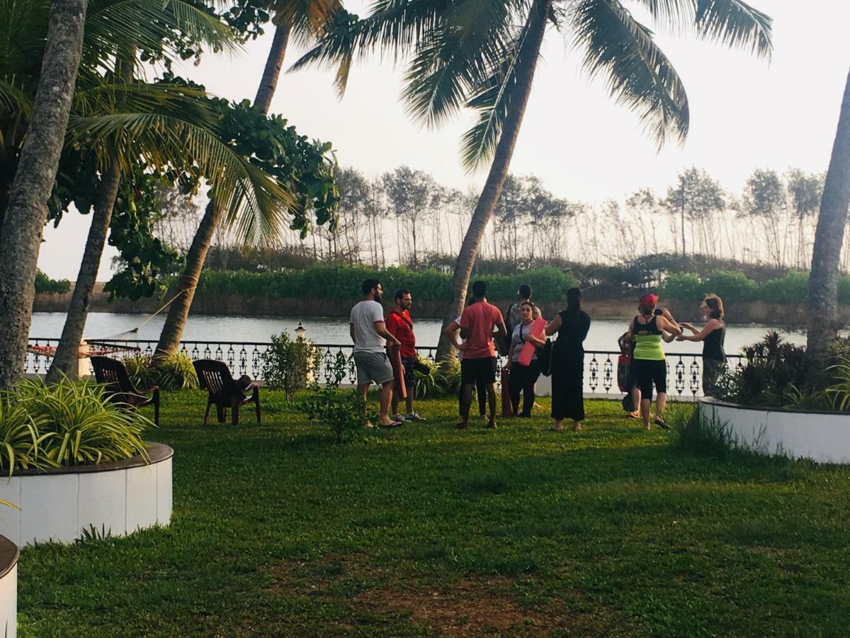 Voye Homes Majestic Retreat Resort Varkala Paravūr Eksteriør billede